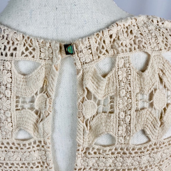 Knox Rose Small Cream Short Sleeve Blouse - Picture 4 of 8